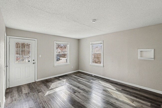 7036 Bellefontaine Ave in Kansas City, MO - Building Photo - Building Photo