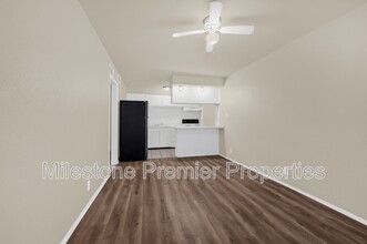 817 S Elm St in Sherman, TX - Building Photo - Building Photo