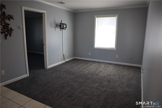 28 Smith St in Derby, CT - Building Photo - Building Photo