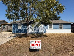 7119 Westlyn Dr in San Antonio, TX - Building Photo - Building Photo