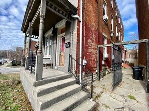 216 Fosdick St in Cincinnati, OH - Building Photo - Building Photo