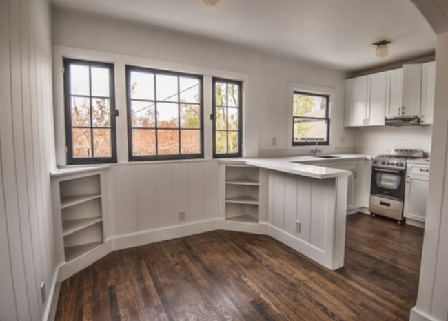 409 Wheeling Way in Los Angeles, CA - Foto de edificio - Building Photo