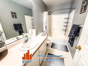 183 Hildred Dr in Burlington, VT - Building Photo - Building Photo