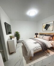 2583 49th St in Astoria, NY - Building Photo - Building Photo