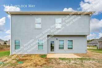 144 Flintlock Wy in New Market, AL - Building Photo - Building Photo