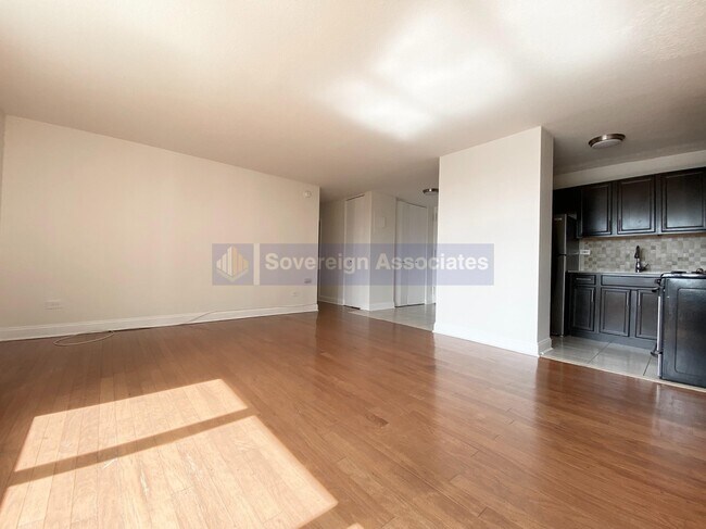 3333 Broadway in New York, NY - Building Photo - Building Photo