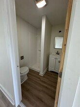 76 Elm St in Milford, NH - Building Photo - Building Photo