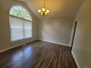 100 N Hillside Dr in Spring Lake, NC - Building Photo - Building Photo