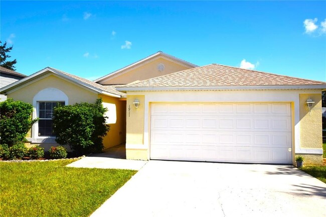 1911 Manatee Ln in Kissimmee, FL - Building Photo - Building Photo