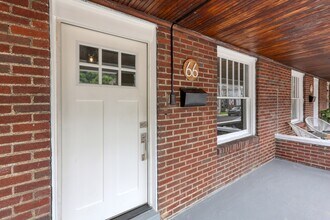 66 Dewey St in Etna, PA - Foto de edificio - Building Photo