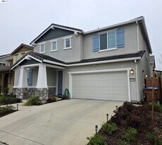 5390 Shenandoah Vly Ln in Antioch, CA - Building Photo