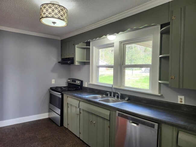 5856 Grubb Rd in Chattanooga, TN - Building Photo - Building Photo