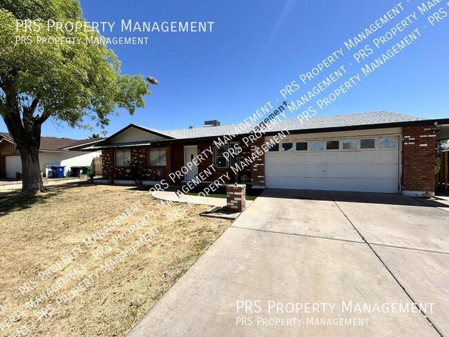 711 N Oracle Cir in Mesa, AZ - Building Photo - Building Photo