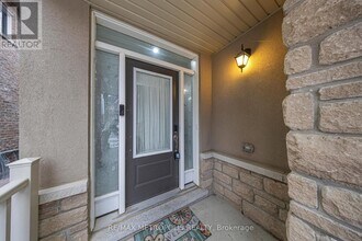 94 Newhouse Blvd in Caledon, ON - Building Photo - Building Photo