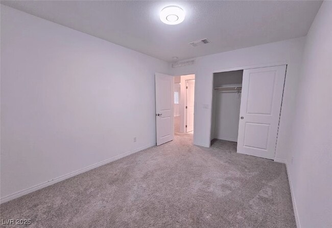 8033 Adelaide Hls St