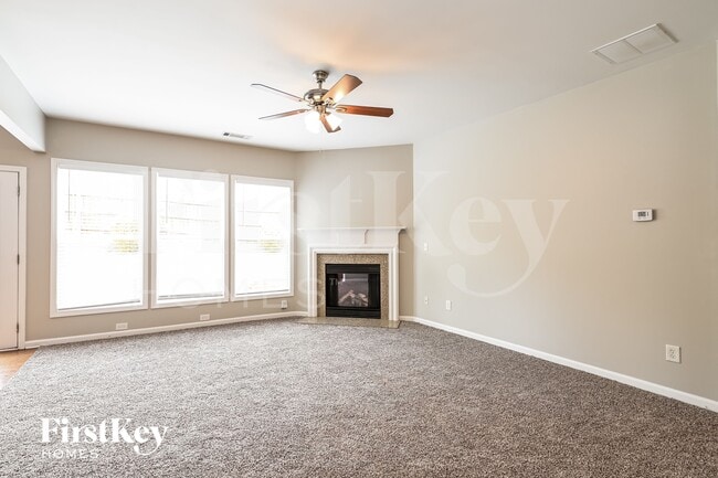 973 Gather Dr in Lawrenceville, GA - Building Photo - Building Photo