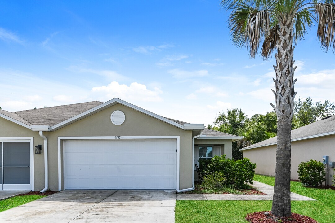 9167 Aegean Cir in Lehigh Acres, FL - Building Photo