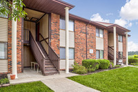 Country Place-Louisa in Louisa, KY - Foto de edificio - Building Photo