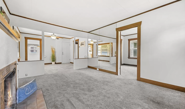 1410 Hoyt Ave in Everett, WA - Foto de edificio - Building Photo