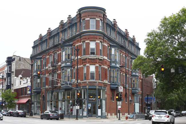 2772 N Lincoln Ave in Chicago, IL - Foto de edificio - Building Photo