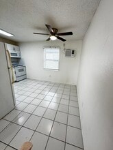 3423 Hi St, Unit 3423 in Lake Worth Beach, FL - Building Photo - Building Photo