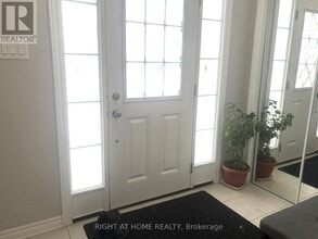 713 Devario Cres in Ottawa, ON - Building Photo - Building Photo