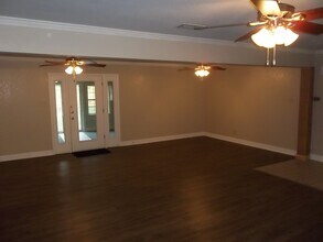 1008 Pin Oak Dr in Belton, TX - Building Photo - Building Photo