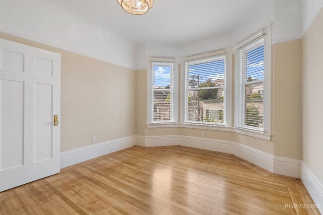 property at 4119 24th St