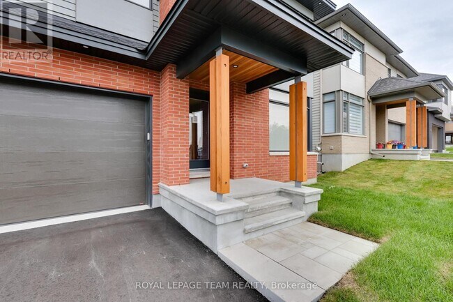 405 Point Grey Ter in Ottawa, ON - Building Photo - Building Photo