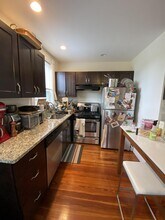 28 Chatham St, Unit 2 in Cambridge, MA - Foto de edificio - Building Photo