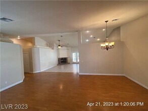 3981 Lone Mesa Dr in Las Vegas, NV - Building Photo - Building Photo