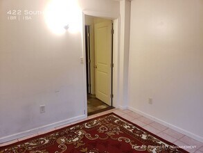 422 South St-Unit -#2- in Jim Thorpe, PA - Building Photo - Building Photo
