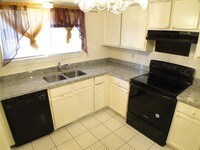 16314 Sinaloa Dr photo'