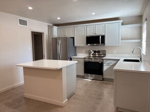 6534 E 12th St in Tucson, AZ - Building Photo - Building Photo