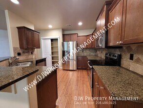10358 W Cultis Bay St in Boise, ID - Building Photo - Building Photo