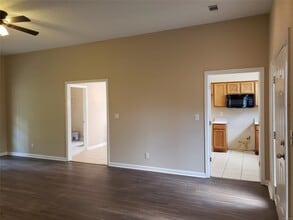 1349 Kingston Oaks Dr in Prattville, AL - Building Photo - Building Photo