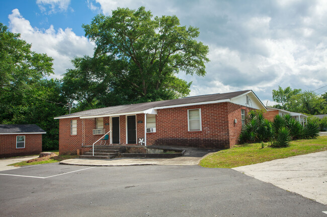 Cottages at Woolfolk in Macon, GA - Building Photo - Building Photo