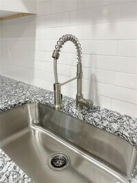 2893 White Oak Dr photo'