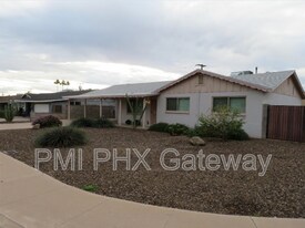 15 E McKinley St in Tempe, AZ - Building Photo