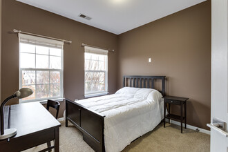 20196 Incas Terrace in Ashburn, VA - Building Photo - Building Photo