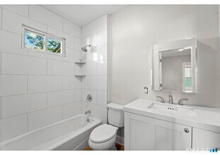 45 New St in Shelton, CT - Building Photo - Building Photo