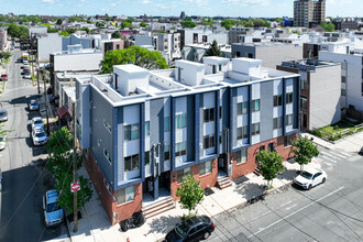 411 W Berks St in Philadelphia, PA - Building Photo - Building Photo