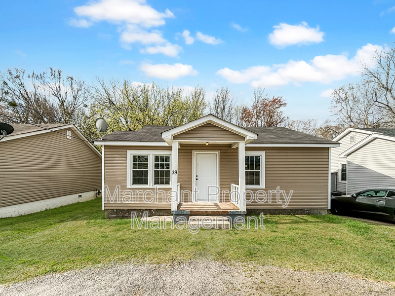 29 Agnew Rd in Greenville, SC - Building Photo