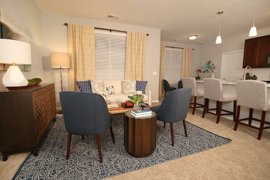 Sycamore House Apartments in Columbus, OH