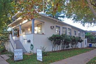 400-402 21st St in Sacramento, CA - Building Photo - Building Photo