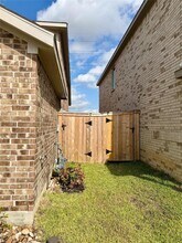 28750 Texas Plns Dr in Hockley, TX - Building Photo - Building Photo