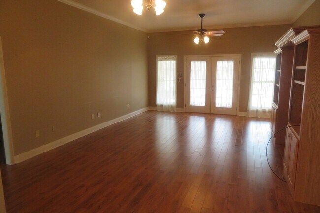 442 Country Club Rd in Leesville, LA - Building Photo - Building Photo