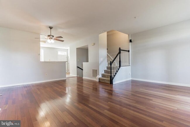 1520 Long Dr Ct in Crofton, MD - Building Photo - Building Photo