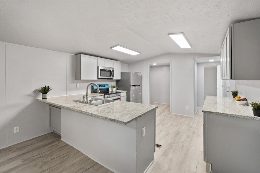 361 Box Road Unit in Gun Barrel City, TX - Building Photo