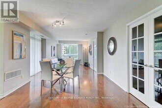 3 Michael Power Pl in Toronto, ON - Building Photo - Building Photo